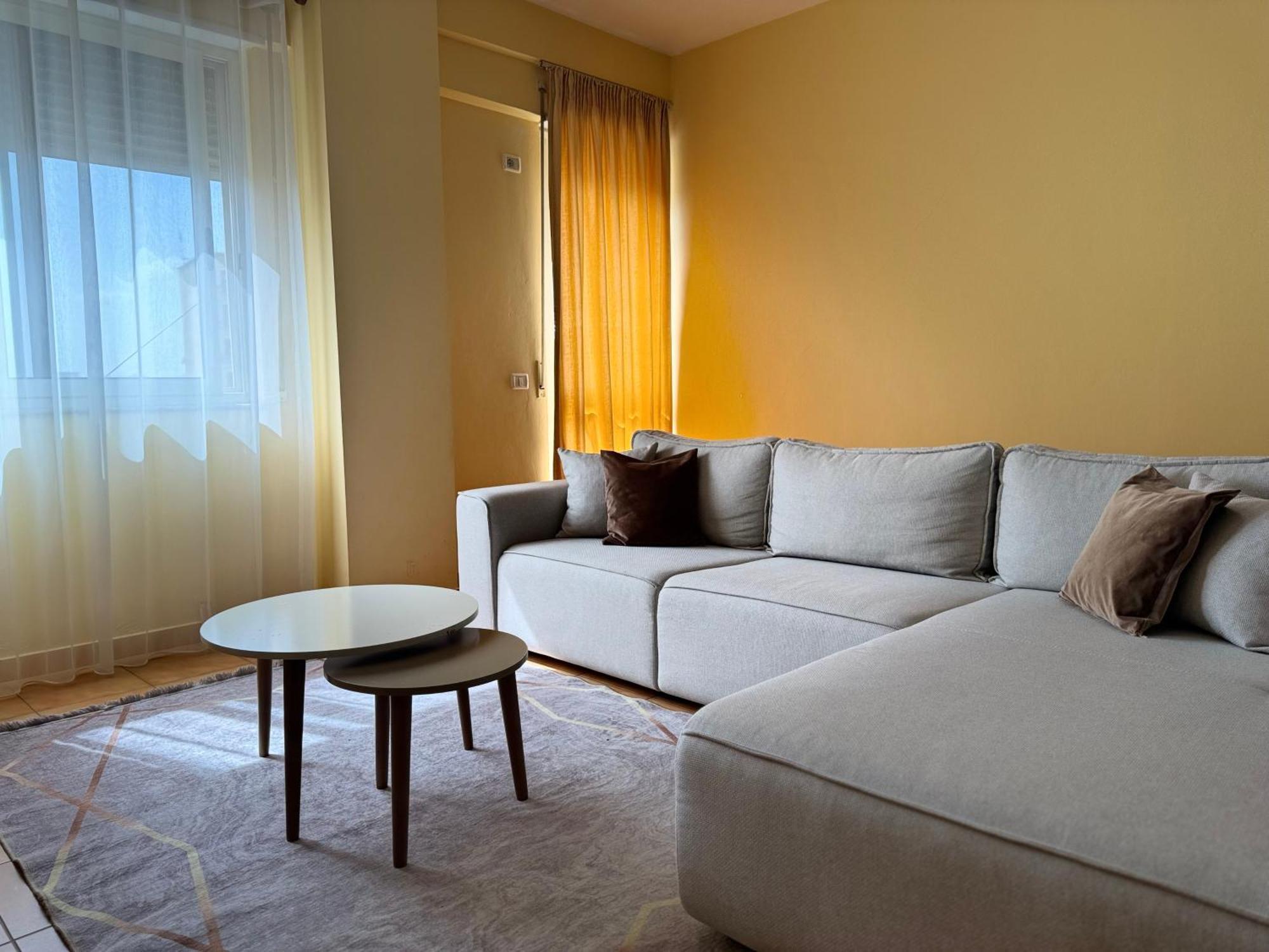 Cozy In Center * Tirana